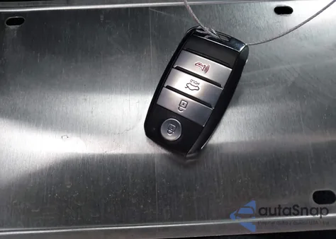 2019 Kia Optima Sx Turbo z USA, uszkodzony, nr VIN 5XXGV4L25KG340363